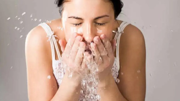غسل الوجه