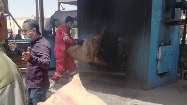 من المعامل إلى المحارق.. إعدام 75 ألف حرز مواد مخدرة داخل 376 جوالًا في أسيوط