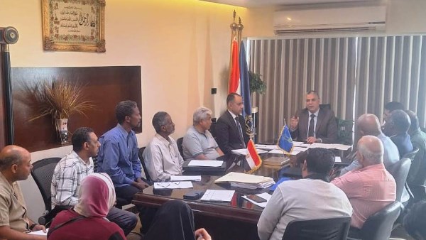 استقرار الأسر وتحقيق التنمية هدفنا| محافظ أسوان يكلف نائبه بمتابعة ملف تقنين أراضي الدولة بدقة عالية