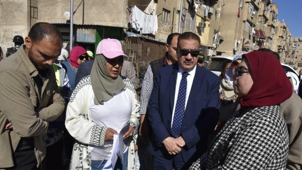 محافظ بورسعيد يتفقد بدء أعمال إنشاء 