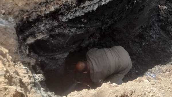 إصلاح الكسور ومراجعة خطوط المياه في قرية متبول بكفر الشيخ| صور