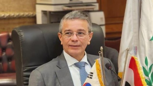 مكافحة التهرب الجمركي والتجارة غير المشروعة أولوية إستراتيجية للدولة