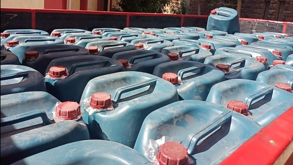 التحقيق مع مسؤولي محطة وقود بسبب إخفاء كميات كبيرة من المواد البترولية