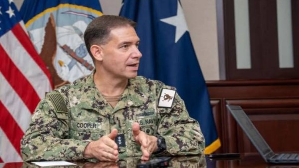 قائد القيادة المركزية الأمريكية يصل تل أبيب للقاء رئيس أركان جيش الاحتلال