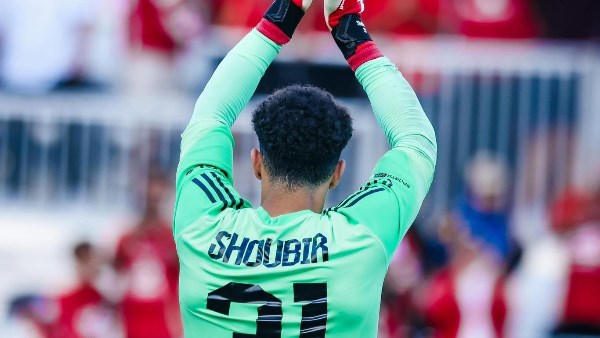 «شوبير» حارس مصر بالمونديال.. و«فتوح» أوقف أفضل لاعب في العالم