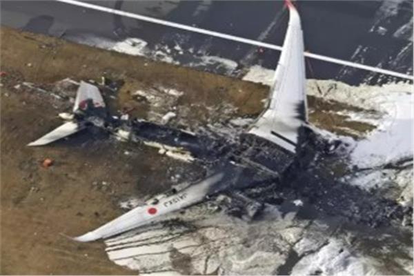 صحيفة امريكية : أوامر بتفجير الطائرتين المعطلتين لمنع الاستيلاء عليهما