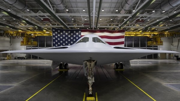 الجيش الأمريكي ينشر صورة للقاذفة B2: تمهيدا للغضب الملحمي