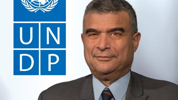 وكيل الأمين العام للامم المتحدة يحذر من أزمة عالمية مرتقبة في أسعار الغذاء بسبب مضيق هرمز