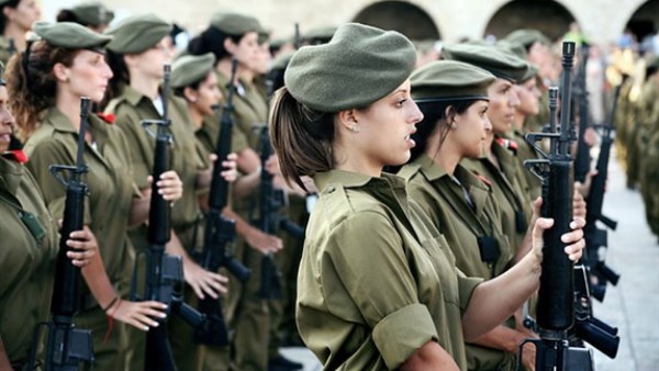 أفعال منافية للآداب .. اتهامات أخلاقية تلاحق ضابطًا إسرائيليًا بارزًا بوحدة لاهاف 433