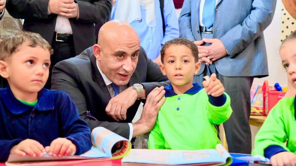 وزير التعليم أعاد الطلاب للمدارس وسد عجز المعلمين
