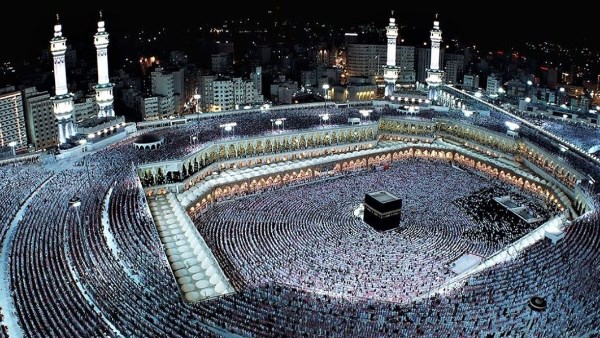 أستاذ بجامعة الأزهر: الحج رحلة الإنسان في السير إلى الله بالقلوب لا بالعقول