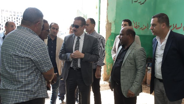 محافظ بورسعيد يتفقد مستودع أنابيب البوتاجاز في قبضايا .. صور