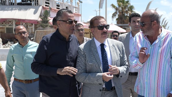 محافظ بورسعيد يتفقد أعمال تطوير المرحلة الثانية من الكورنيش
