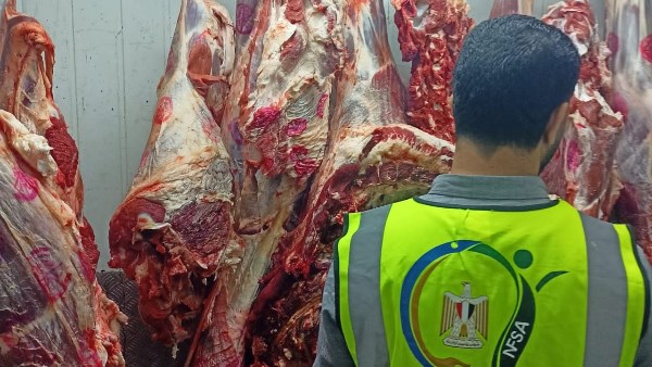 سلامة الغذاء بالشرقية تكثف جهودها لضبط الأسواق خلال أيام عيد الأضحى