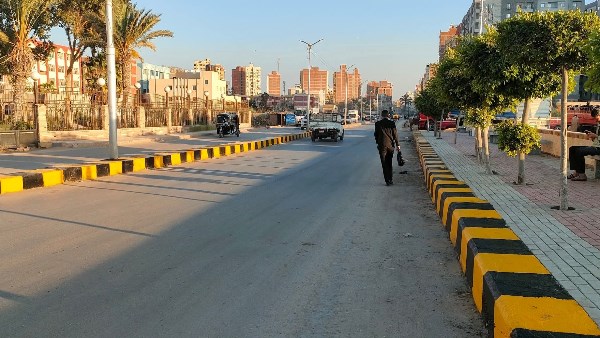 جميلة يا بلدي.. رفع كفاءة النظافة والتجميل بحي غرب كفر الشيخ | صور