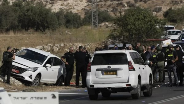 2 حالتهما خطيرة.. إصابة 4 إسرائيلين في حادث دهس قرب بيت لحم