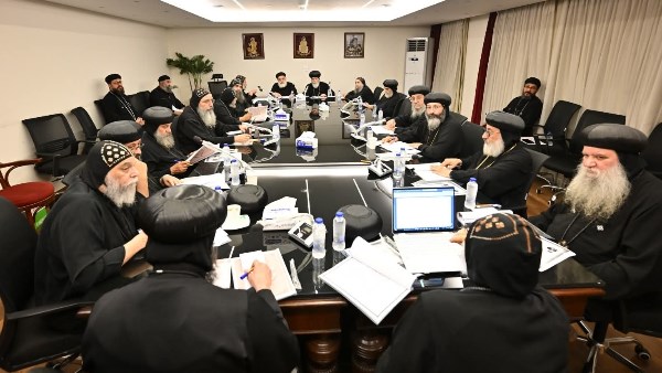 كواليس أول أيام لجان المجمع المقدس.. تعديلات لائحية ومناقشات حول كهنة الصعيد والأحوال الشخصية
