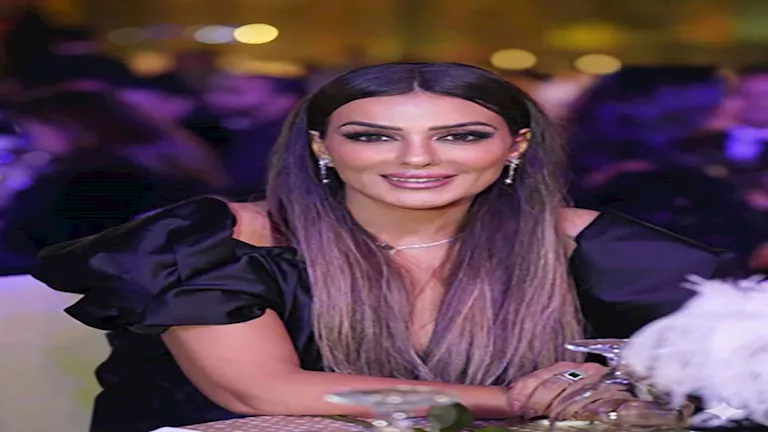 كيف نسقت إنجي المقدم إطلالتها الأخيرة؟ | مصراوي