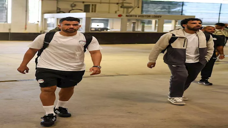 10 صور لوصول لاعبي منتخب مصر لملعب هنتنجتون فيلد لمواجهة البرازيل وديا | مصراوي