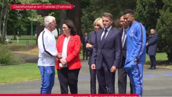ماكرون يزور معسكر فرنسا قبل كأس العالم 2026.. رسائل دعم وتحفيز للديوك