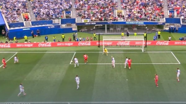 كأس العالم 2026 .. شوط أول سلبي بين سويسرا والبوسنة والهرسك