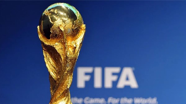 تحكيم المونديال يسير بثبات.. وجلال جيد وإسماعيل الفاتح قدما مستويات مميزة