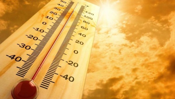 الطقس بثالث أيام الصيف غدا.. توخي الحذر أثناء القيادة في الساعات الأولى من الصباح