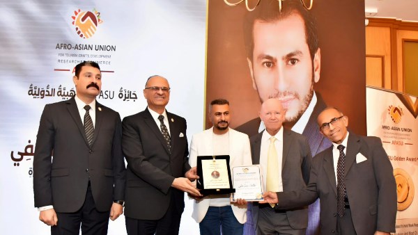 في احتفالية احتضنتها «القاهرة».. «الألفي» يحصد «أفاسو الذهبية الدولية» لـ«قادة الإبداع في الإعلام السياحي»