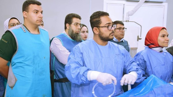 الأشعـة التداخليـة تنجـح فـي إنقـاذ حيـاة مسـن مـن نزيـف رئـوي حـاد بمستشفيـات جامعـة المنوفيـة