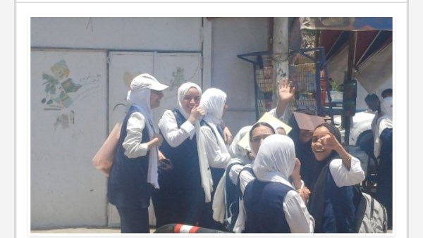أخبار أسوان| فرحة طلاب الثانوية العامة بامتحانات التربية الدينية والوطنية.. وحملات تموينية ورفع الإشغالات