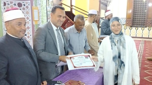 رئيس مركز بلاط بالوادي الجديد يشهد حفل تكريم حفظة القرآن الكريم
