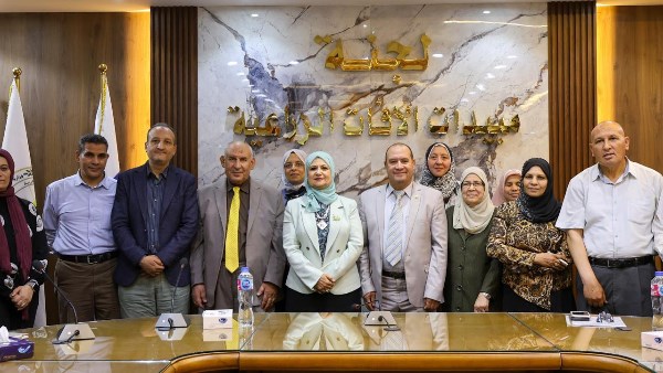 مصر الأولى عالميا في تصدير النحل الحي.. والزراعة تكثف جهود حماية المناحل