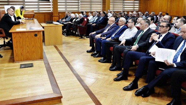 الطيران تقدم حزمة تحفيزية للشركات العاملة بالسوق المصري ووكلاء السفر لصيف 2026