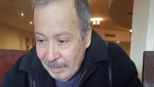 للمرة السادسة .. زوجة الفنان سامي عبد الحليم تعلن دخوله العناية المركزة