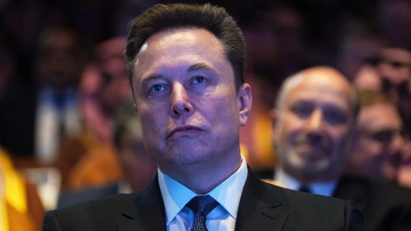 إيلون ماسك يخسر 350 مليار دولار في أسبوع بعد هبوط سهم سبيس إكس