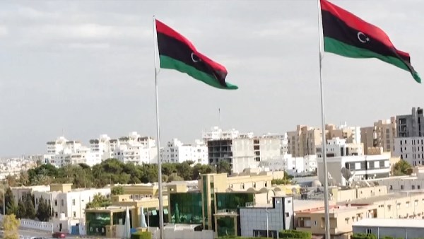 قرار مفاجئ | ليبيا تحظر دخول مواطني 4 دول .. وتبدأ إجراءات ترحيل واسعة