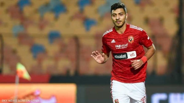 مفاجأة.. مهاجم الأهلي يطلب 15 مليون سنوياً للإنتقال إلى المصري