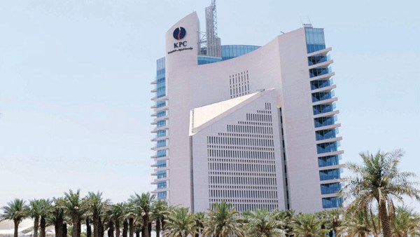 إصابات وخسائر مادية جسيمة في موقع نفطي حيوي إثر اعتداءات إيرانية