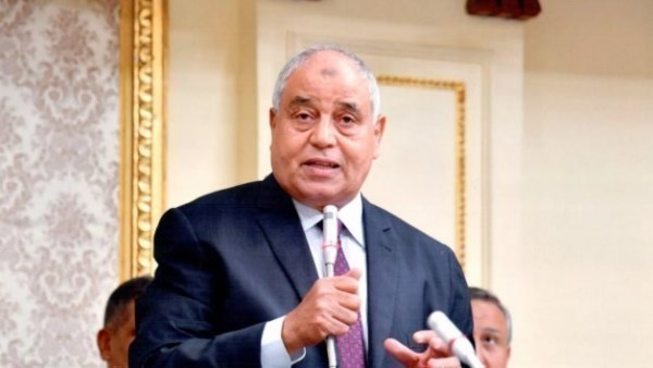 نائب يشيد بدعم توسعات الصناعات الاستهلاكية لزيادة الصادرات ورفع المكون المحلي
