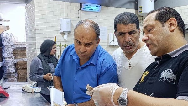 إعدام 300 كيلو مأكولات بحرية وعجينة كفتة في حملات رقابية مكثفة ببورسعيد