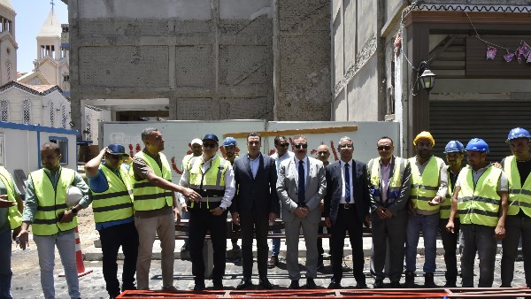 بورسعيد.. استكمال أعمال تطوير ورفع كفاءة شارع الحميدي بحي العرب بورسعيد.. استكمال أعمال تطوير ورفع كفاءة شارع الحميدي بحي العرب