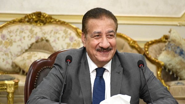 خطر على الصحة.. محافظ بورسعيد يوافق على إيقاف تشغيل مطعم شهير