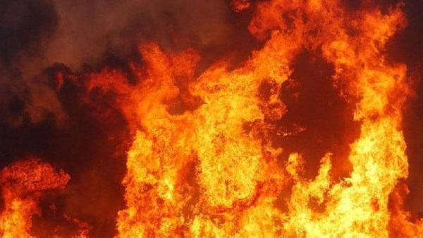حريق في محطة كهرباء بالكويت إثر هجوم إيراني