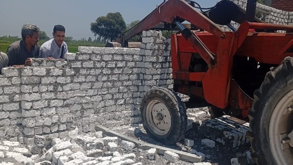 إزالة 15 حالة تعد بالبناء المخالف بمساحة 2260 متراً بمختلف مراكز ومدن الشرقية