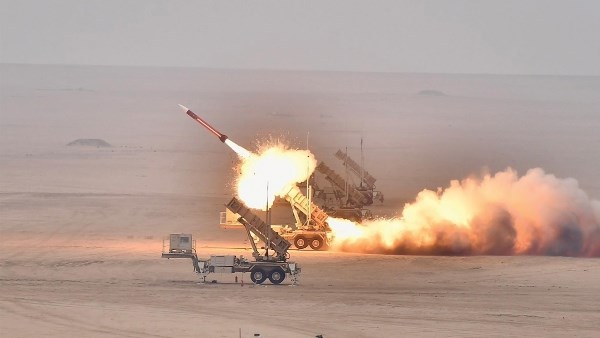 الجيش الأردني يعلن نجاحه في إعتراض وتدمير 10 صواريخ إيرانية