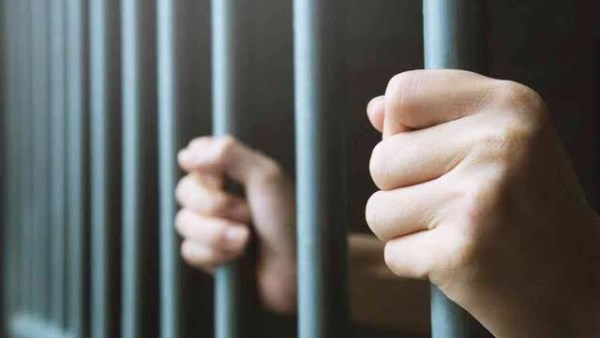 طلب المال والأب رفض… القصة الكامل لمقتل خمسيني على يد ابنه في أسيوط