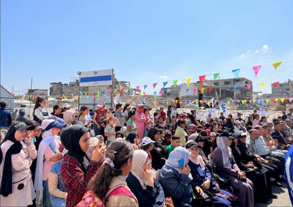 700 ألف طفل حُرموا من التعليم في غزة… “لايف للإغاثة والتنمية” تستكمل افتتاح مدارس جديدة لإعادة الأطفال إلى مقاعدهم الدراسية