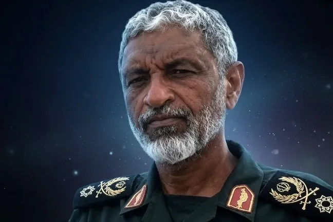إيران تعين قائدا جديدا لبحرية الحرس الثوري..الانتقام الإلهي قادم ..
