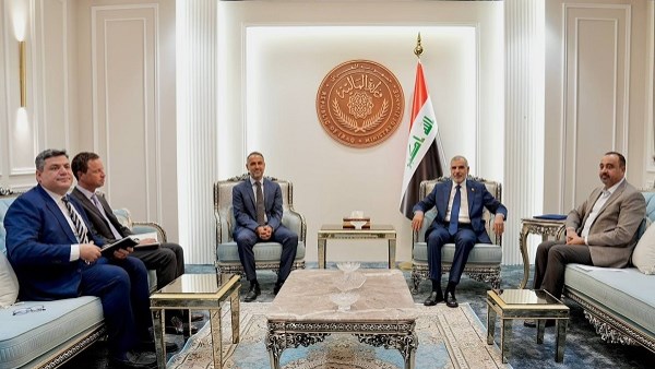 إغلاق مضيق هرمز أثر مباشرة باقتصادنا.. وماضون بتعزيز الإيرادات غير النفطية