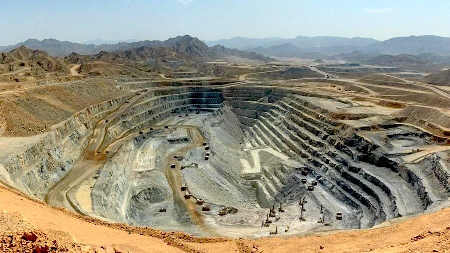 عقب انهيار صخري.. استمرار وقف الأعمال تحت الأرض بمنجم السكري لليوم الثامن